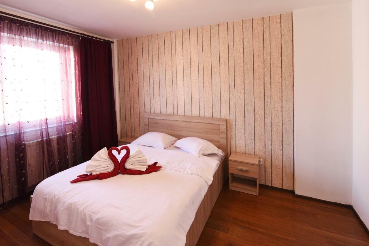 Avantgarden 57 Apartamento Braşov Exterior foto
