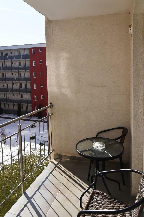 Avantgarden 57 Apartamento Braşov Exterior foto